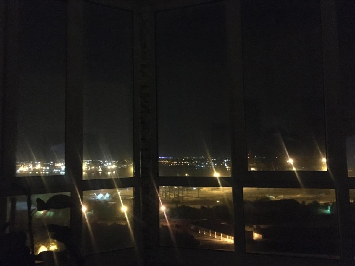 Flat with the sea view Chornomorsk Exterior foto